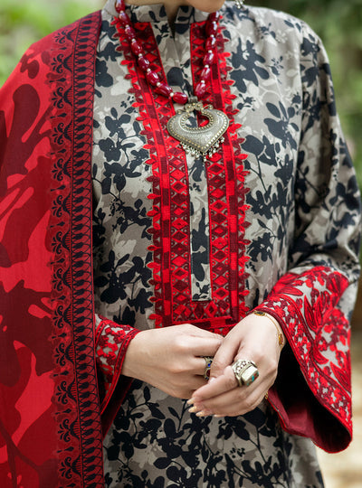 ZAINAB CHOTTANI -3 Piece Unstitched Embroidered Lawn Suit | Zemestan
