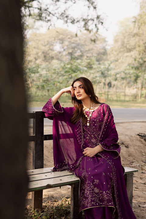 BATIK - 3PC LAWN EMBROIDERED SHIRT WITH CHIFFON EMBROIDERED DUPATTA AND TROUSER - Berlin