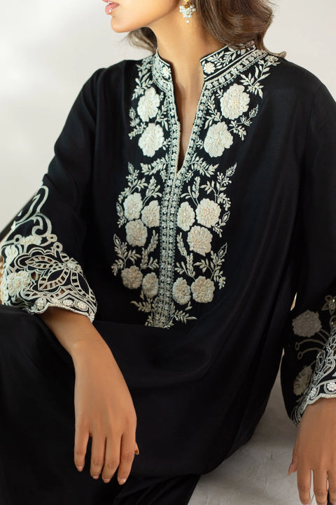 AGHA NOOR - 2PC DHANAK EMBROIDERED SHIRT WITH EMBROIDERTED TROUSER -512