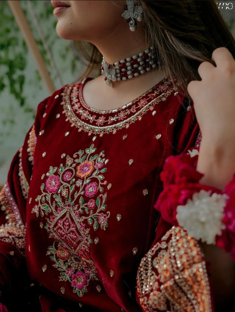 Aneelas Luxury Velvet Unstitched Embroidered Collection with velvet Shawl