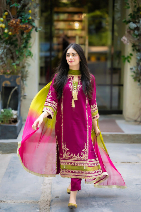 OMAL - 3PC LAWN EMBROIDERED SHIRT WITH TYE & DYE CHIFFON DUPATTA AND TROUSER - HZG1569 - Kaprang