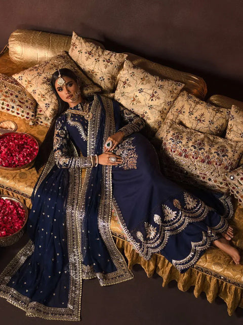 Afrozeh Divani Unstitched Embroidered Velvet 3 Pieces Suit AS-V1-01 MAYA